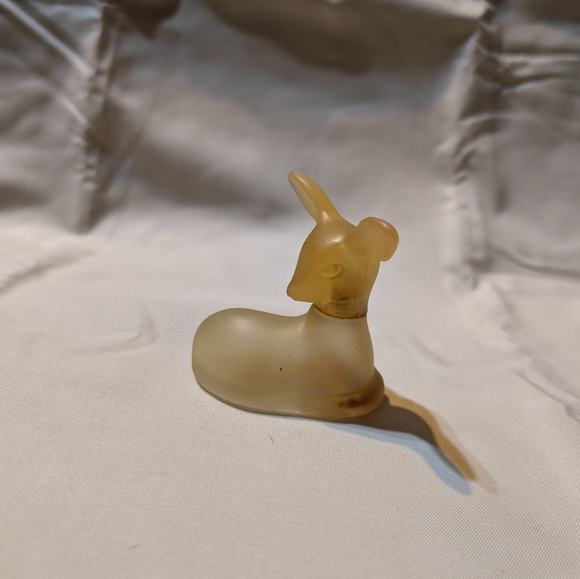 Vintage Avon Doe Bottle - Picture 2 of 5